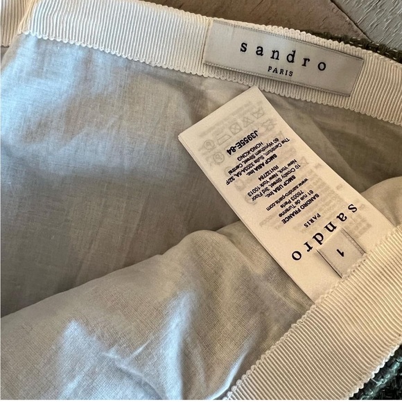 Sandro skirt. Size 1 (0 in US sizing). Beautiful green color! - Picture 6 of 6